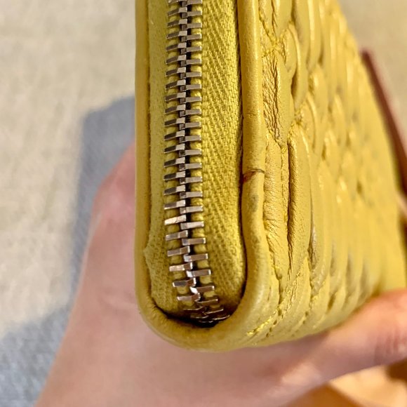 Miu Miu Portafogoli Nappa Cloquet Polline - Picture 5 of 7